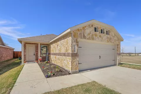 7229 Adderly Rd, Pilot Point, TX 76258