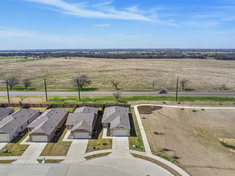 View/Area - 7229 Adderly Rd, Pilot Point, TX 76258 photo 3 of 6