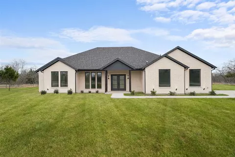 903 Dupont Cir, Corsicana, TX 75110