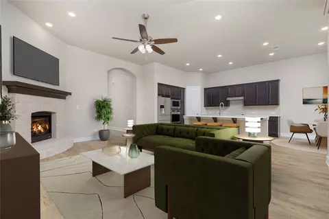1829 Leo Dr, Van Alstyne, TX 75495