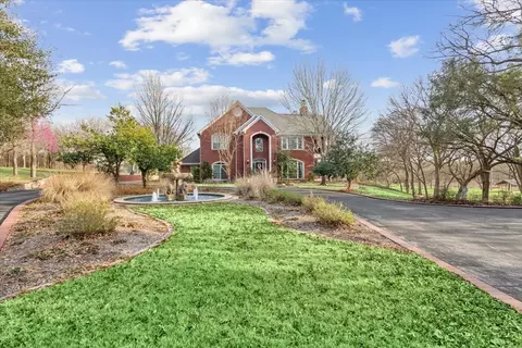 3429 River Oaks Dr, Woodway, TX 76712