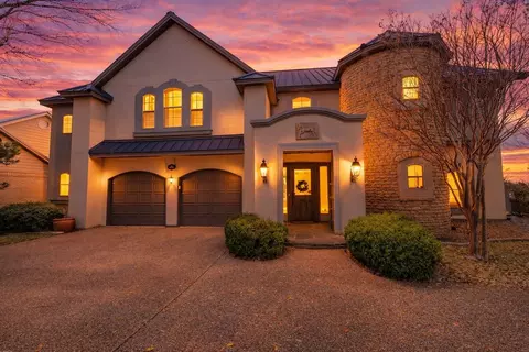 465 Bay Hill Dr, Graford, TX 76449