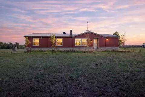 4000 Fm 272, Celeste, TX 75423