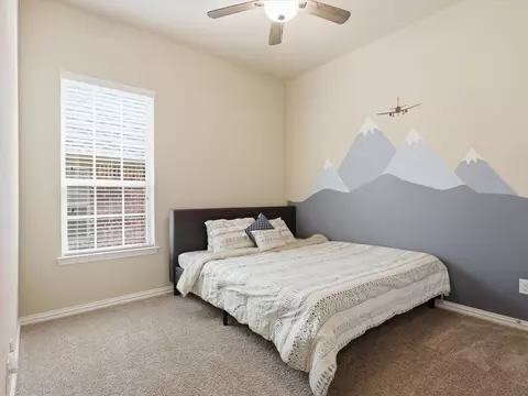 Bedroom - 800 River Oak Ave, Euless, TX 76039 photo 4 of 4