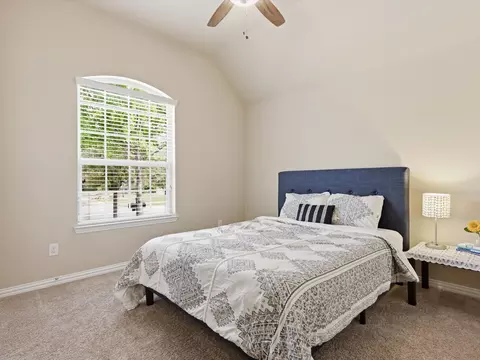 Bedroom - 800 River Oak Ave, Euless, TX 76039 photo 3 of 4