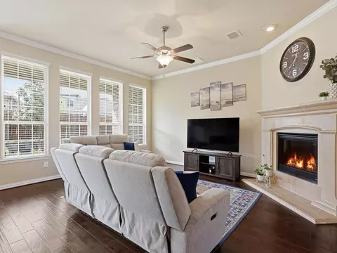 Living - 800 River Oak Ave, Euless, TX 76039 photo 2 of 3