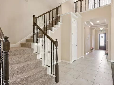Entry Way - 800 River Oak Ave, Euless, TX 76039 photo 3 of 3