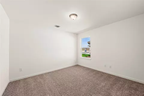Bedroom - 109 Adaline Bnd, Mcgregor, TX 76657 photo 3 of 7