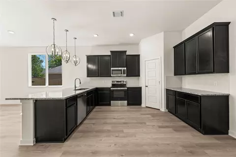 Kitchen - 109 Adaline Bnd, Mcgregor, TX 76657 photo 1 of 1