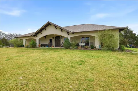 Exterior - 1959 Marlow Rd, Bells, TX 75414 photo 2 of 3