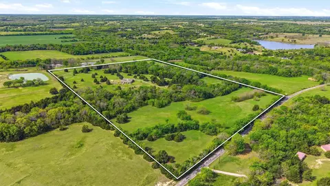 View/Area - 1959 Marlow Rd, Bells, TX 75414 photo 5 of 10