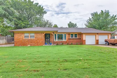 3928 Menzer Rd, Fort Worth, TX 76103