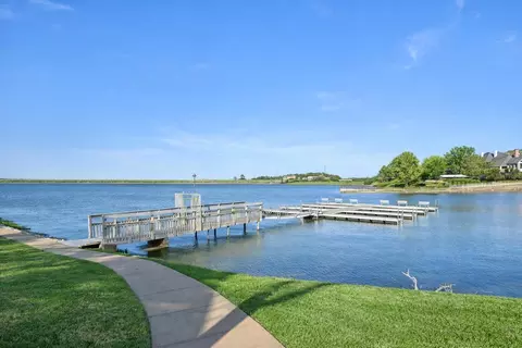 2101 Vista Ridge Ct, Arlington, TX 76013