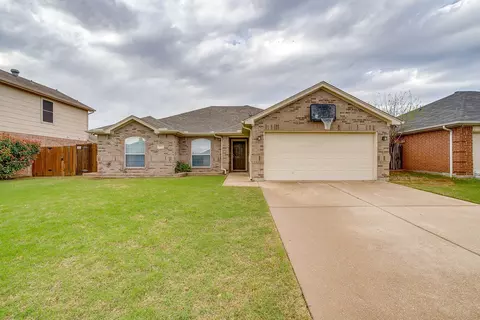 1013 Aaron Dr, Burleson, TX 76028