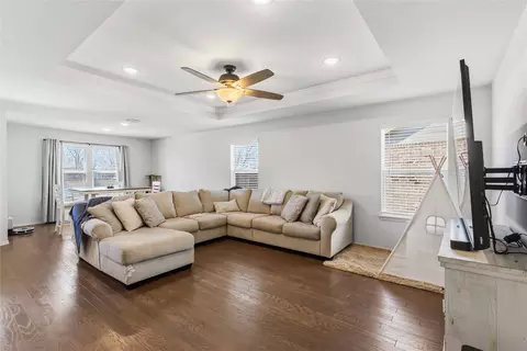 759 Brockwell Bnd, Forney, TX 75126