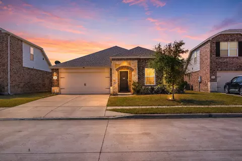 759 Brockwell Bnd, Forney, TX 75126