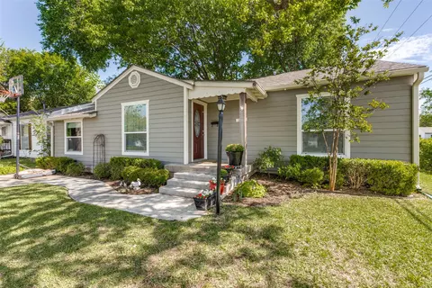 1318 Fuller Dr, Dallas, TX 75218