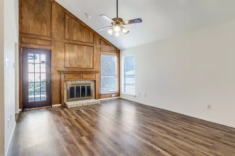2533 Montclair Ln, Mesquite, TX 75150