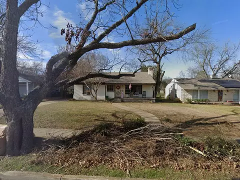 1740 Oakland Blvd, Fort Worth, TX 76103