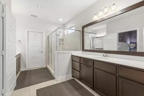 Bath - 904 10th St, Argyle, TX 76226 photo 4 of 4