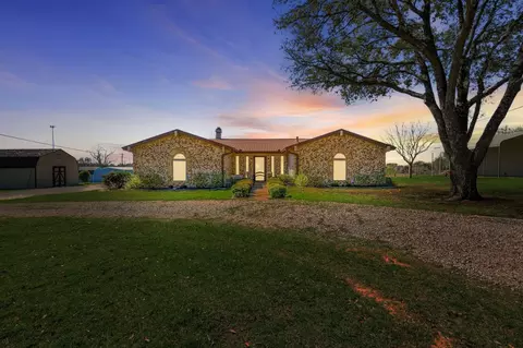 213 County Road 805a, Cleburne, TX 76031