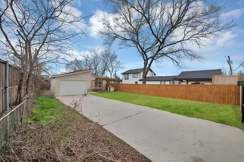 1107 S Waverly Dr, Dallas, TX 75208