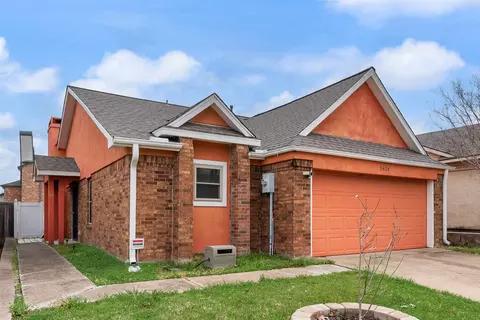 5424 Village Green Dr, Mesquite, TX 75150