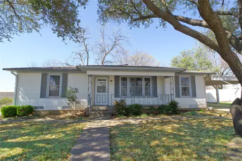 609 Cedar St, Muenster, TX 76252