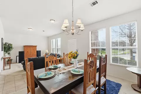 9212 Wellington Dr, Little Elm, TX 75068