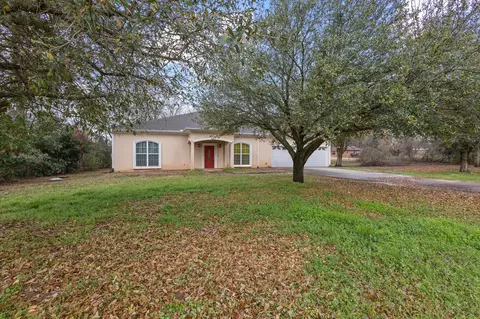 131 Pecan Place Ln, Pottsboro, TX 75076