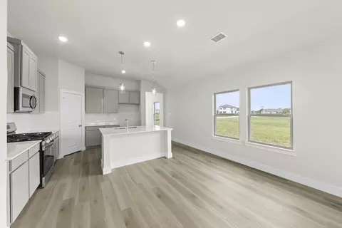 Kitchen - 1324 Comal Dr, Forney, TX 75126 photo 5 of 5
