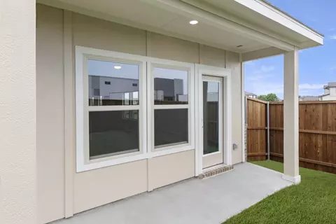 Exterior - 1324 Comal Dr, Forney, TX 75126 photo 2 of 5