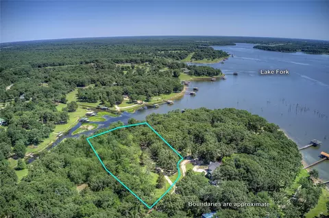 395 County Road 1780 Rd, Yantis, TX 75497