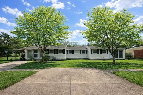 3902 Orlando Ct, Dallas, TX 75211