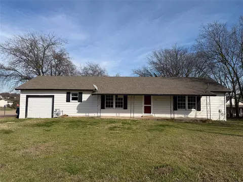 101 Bill Jackson Dr, Alvarado, TX 76009