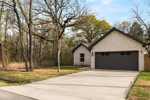 145 Barcelona St, Payne Springs, TX 75156