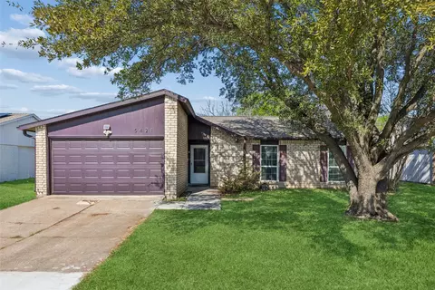 5421 Gates Dr, The Colony, TX 75056