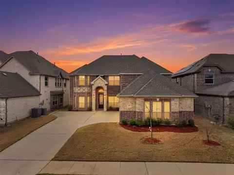 418 Crestview Dr, Midlothian, TX 76065
