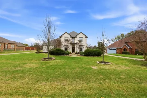906 Valley View Ave, Red Oak, TX 75154