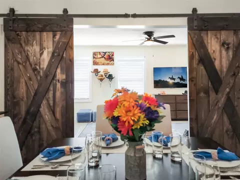 Dining - 2800 Mckenzie Ave, Waco, TX 76708 photo 3 of 5