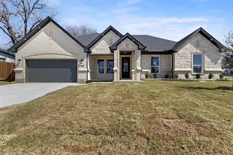 1207 Highland Dr, Arlington, TX 76010