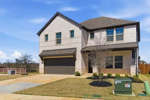 2603 Wellington Ln, Corinth, TX 76210