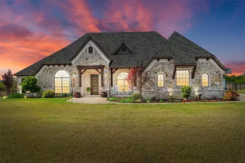 11055 Hancock Ave, Talty, TX 75126