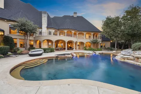 5700 Masters Ct, Flower Mound, TX 75022