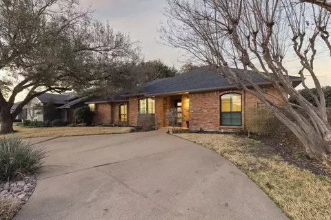 6139 Yellow Rock Trl, Dallas, TX 75248