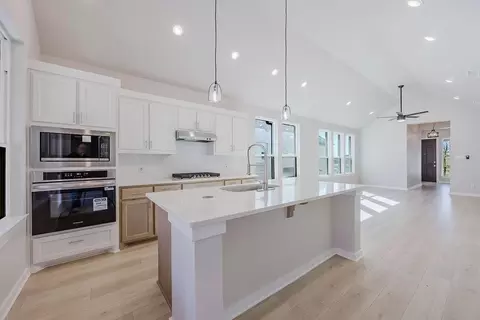 Kitchen - 1526 Pemrose Way, Forney, TX 75126 photo 3 of 4