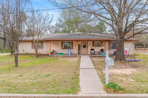 700 Amy St, Canton, TX 75103