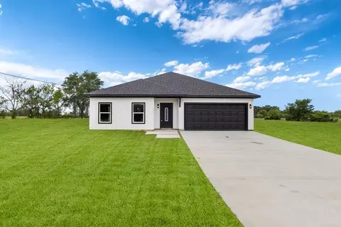 1705 S Tool Dr, Tool, TX 75143