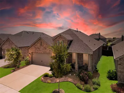 10104 Bitterroot Dr, Little Elm, TX 75068