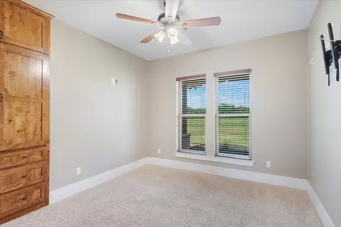 Bedroom - 516 Spring Town Rd, Van Alstyne, TX 75495 photo 3 of 5